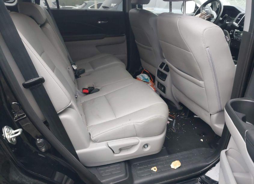 Photo 8 of 2017 Honda Pilot TOURING (VIN 5FNYF6H96HB101192)