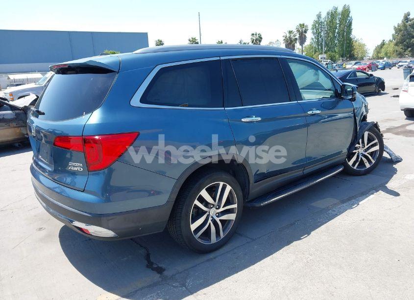 Photo 4 of 2016 Honda Pilot TOURING (VIN 5FNYF6H97GB054043)