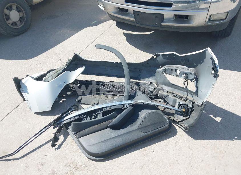 Photo 12 of 2016 Honda Pilot TOURING (VIN 5FNYF6H97GB088824)