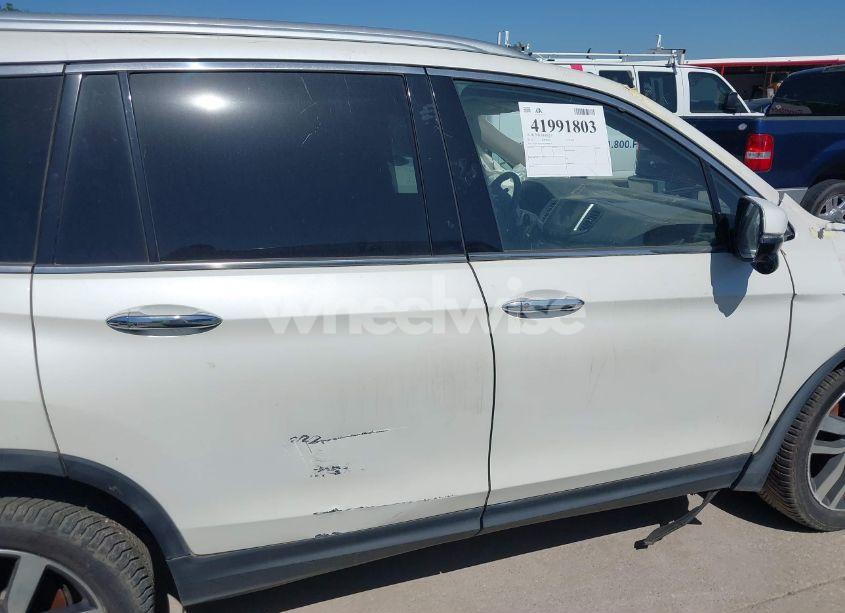 Photo 14 of 2016 Honda Pilot TOURING (VIN 5FNYF6H97GB088824)