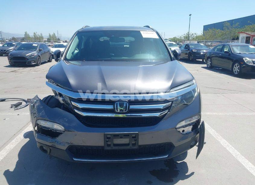 Photo 12 of 2016 Honda Pilot TOURING (VIN 5FNYF6H97GB127783)