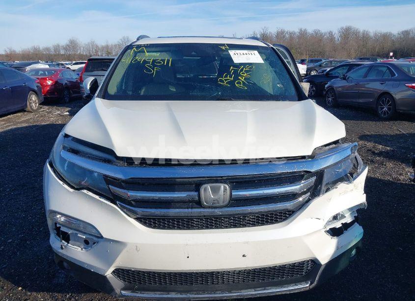Photo 13 of 2017 Honda Pilot TOURING (VIN 5FNYF6H98HB102313)