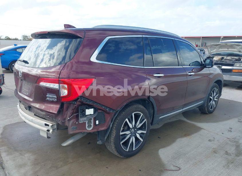 Photo 4 of 2020 Honda Pilot AWD TOURING 8 PASSENGER (VIN 5FNYF6H98LB049458)