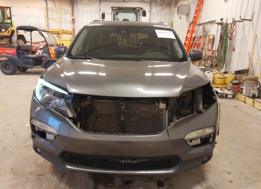 Photo 12 of 2016 Honda Pilot TOURING (VIN 5FNYF6H99GB088887)