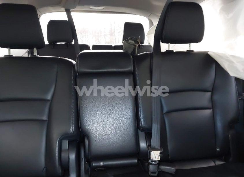 Photo 8 of 2017 Honda Pilot TOURING (VIN 5FNYF6H9XHB022415)