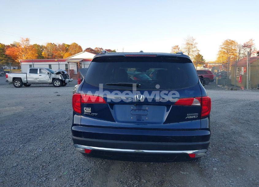 Photo 16 of 2017 Honda Pilot TOURING (VIN 5FNYF6H9XHB035164)