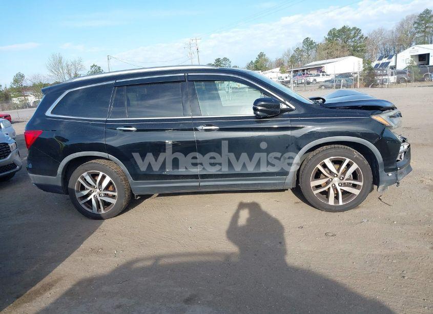 Photo 13 of 2017 Honda Pilot TOURING (VIN 5FNYF6H9XHB062171)