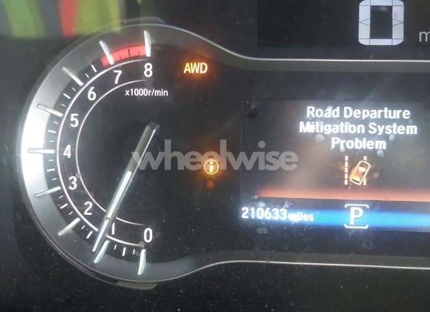 Photo 15 of 2017 Honda Pilot TOURING (VIN 5FNYF6H9XHB062171)