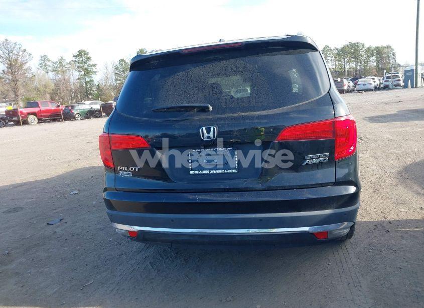 Photo 16 of 2017 Honda Pilot TOURING (VIN 5FNYF6H9XHB062171)