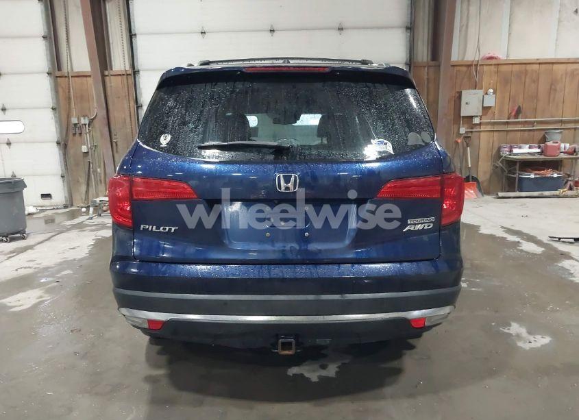 Photo 17 of 2017 Honda Pilot TOURING (VIN 5FNYF6H9XHB070903)