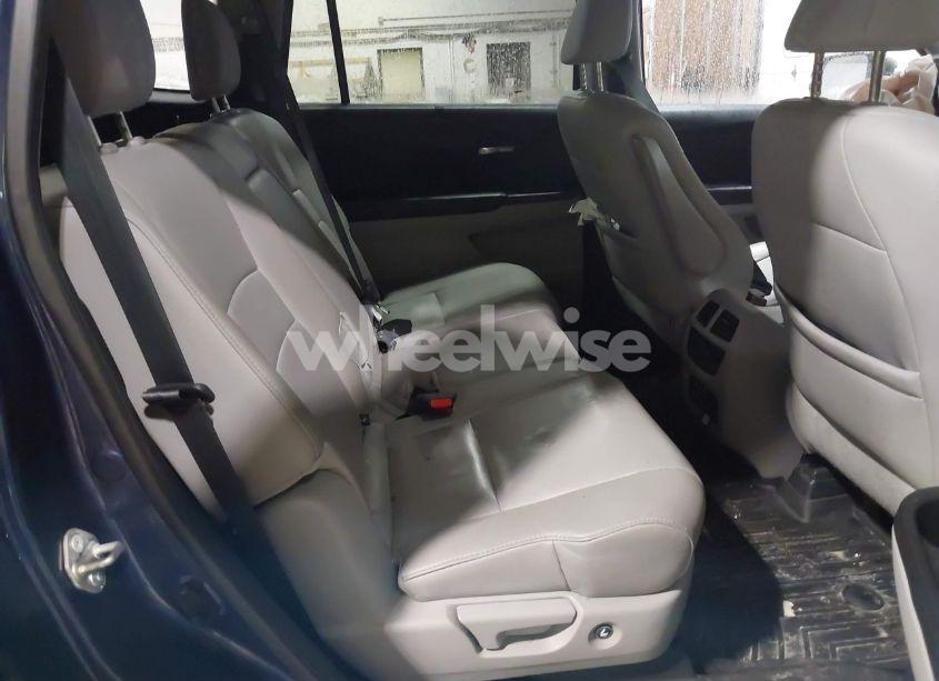 Photo 8 of 2017 Honda Pilot TOURING (VIN 5FNYF6H9XHB070903)