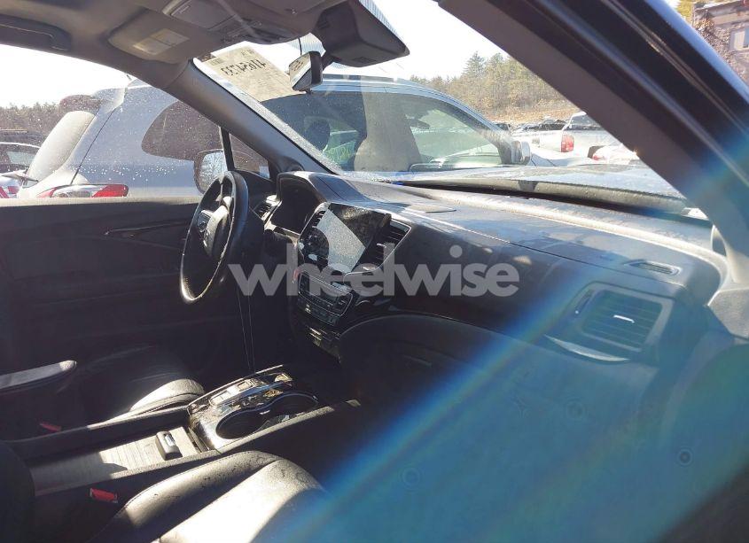 Photo 5 of 2019 Honda Pilot TOURING (VIN 5FNYF6H9XKB041456)