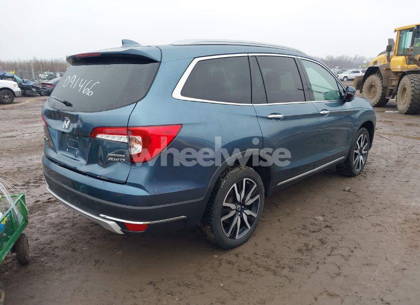 Photo 4 of 2019 Honda Pilot TOURING (VIN 5FNYF6H9XKB091466)