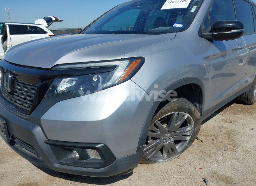 Photo 6 of 2021 Honda Passport 2WD EX-L (VIN 5FNYF7H50MB011453)