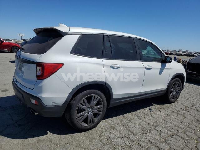 Photo 7 of 2021 HONDA PASSPORT EXL N/A (VIN 5FNYF7H52MB007789)