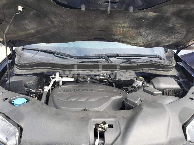 Photo 13 of 2019 HONDA PASSPORT EXL N/A (VIN 5FNYF7H55KB011252)