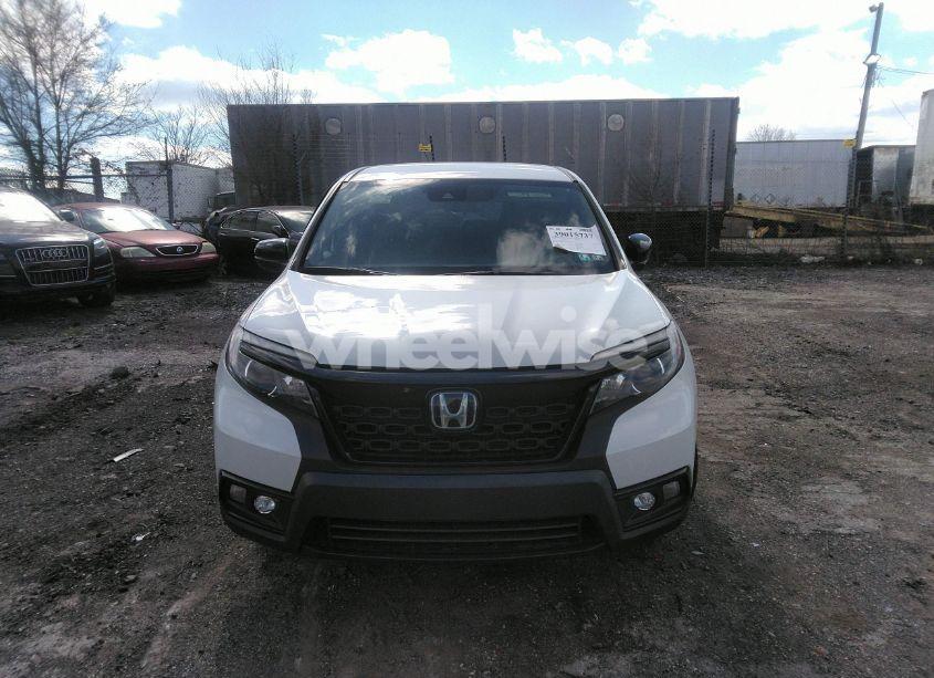 Photo 12 of 2019 Honda Passport SPORT (VIN 5FNYF8H27KB023866)