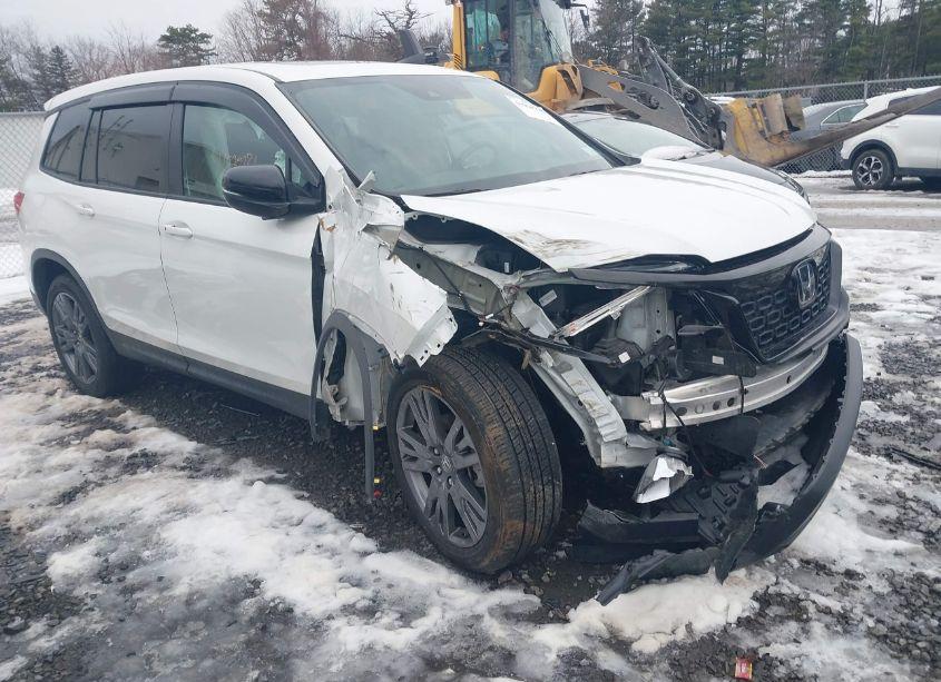 2021 Honda Passport AWD EX-L (VIN 5FNYF8H50MB015945) main photo