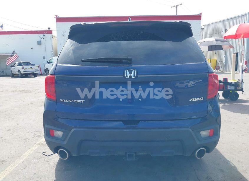 Photo 17 of 2023 Honda Passport AWD EX-L (VIN 5FNYF8H50PB007445)