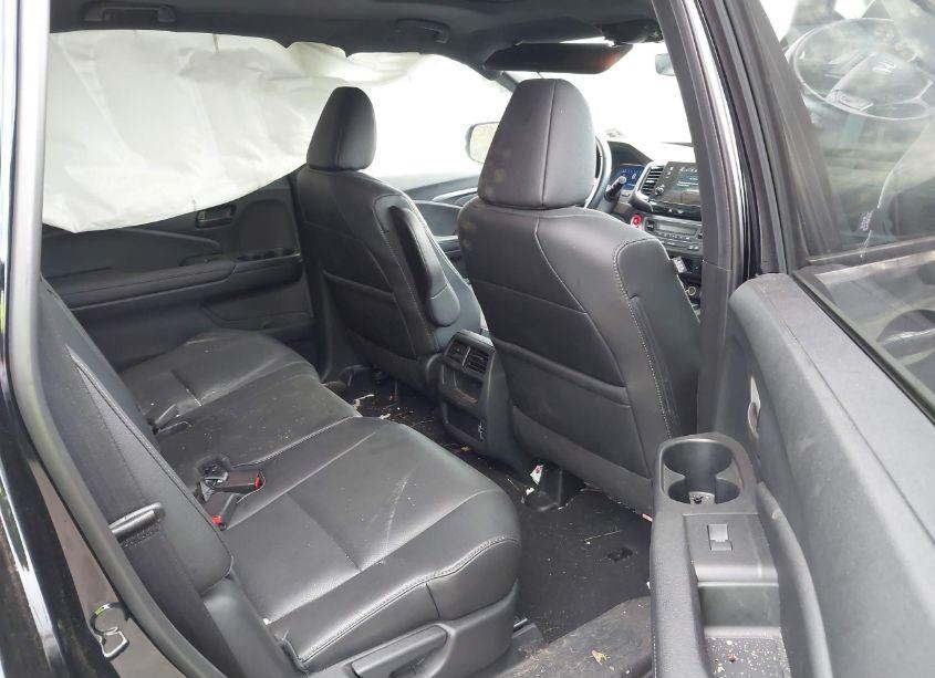 Photo 8 of 2023 Honda Passport AWD EX-L (VIN 5FNYF8H51PB021094)