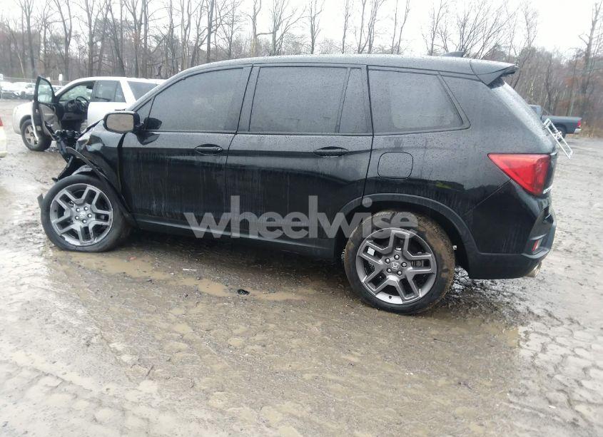 Photo 13 of 2023 Honda Passport AWD EX-L (VIN 5FNYF8H51PB039076)