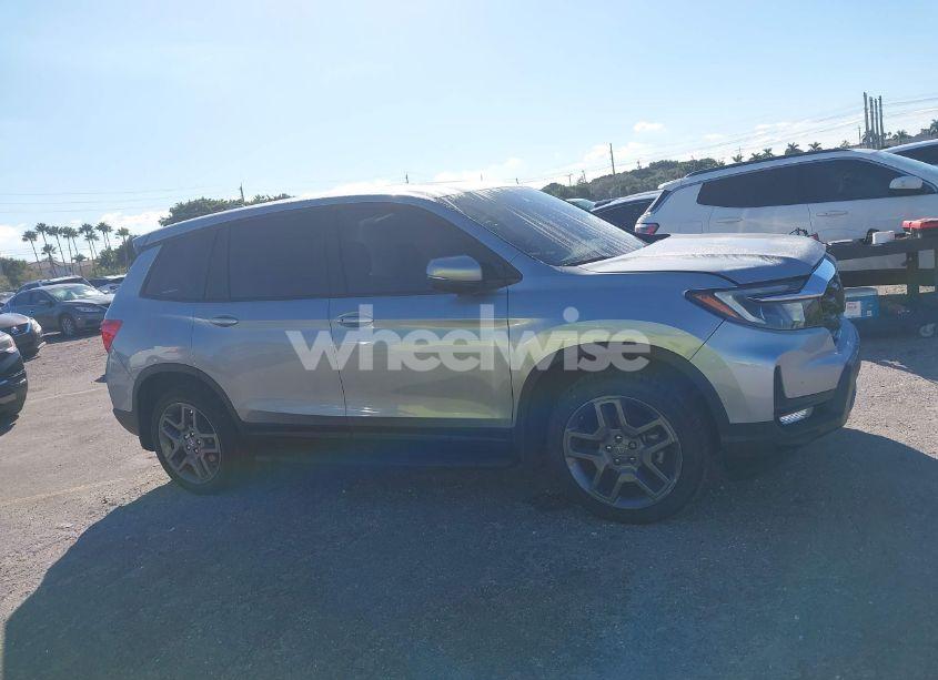 Photo 13 of 2023 Honda Passport AWD EX-L (VIN 5FNYF8H54PB012759)