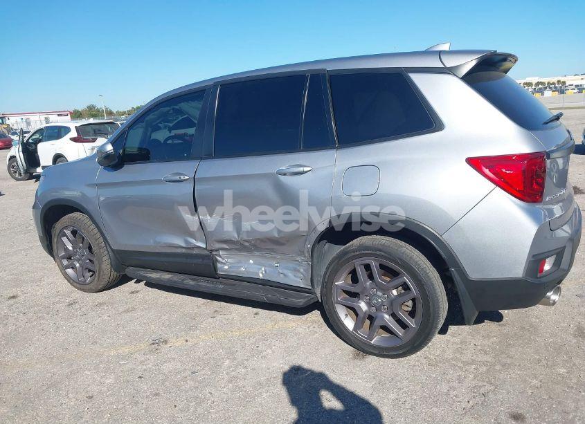 Photo 6 of 2023 Honda Passport AWD EX-L (VIN 5FNYF8H54PB012759)