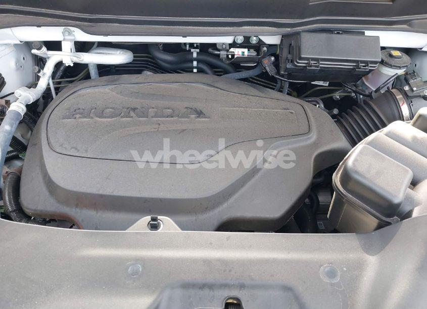 Photo 10 of 2023 Honda Passport AWD EX-L (VIN 5FNYF8H55PB024290)