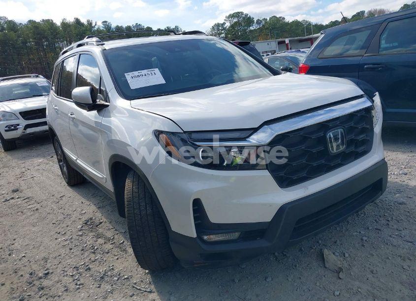 Photo 13 of 2023 Honda Passport AWD EX-L (VIN 5FNYF8H55PB024290)