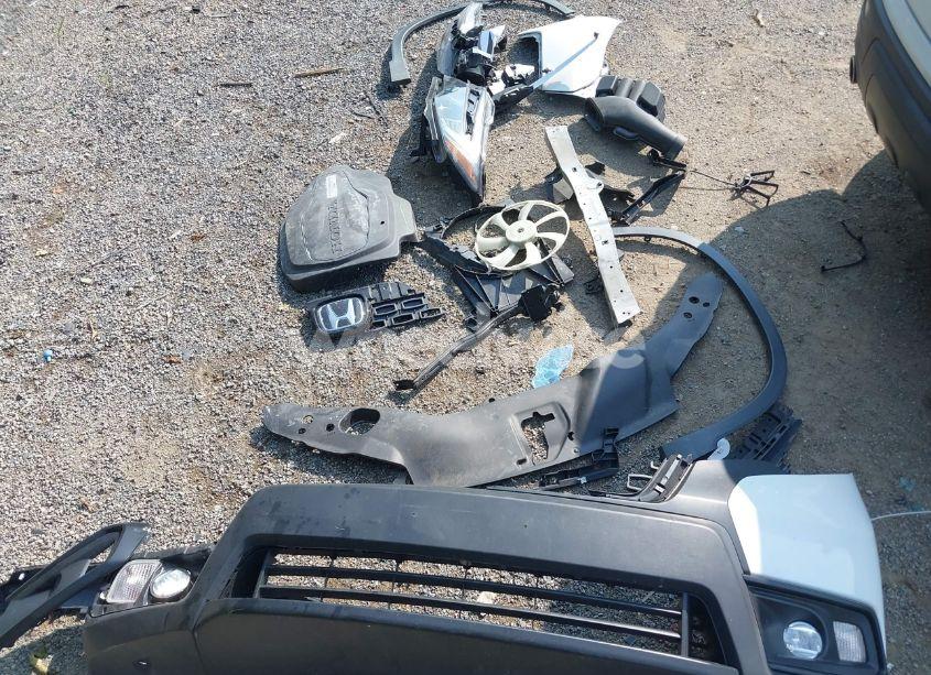 Photo 12 of 2019 Honda Passport EX-L (VIN 5FNYF8H56KB029748)