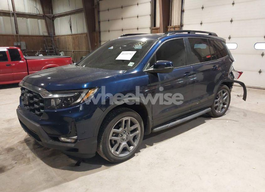 Photo 2 of 2023 Honda Passport AWD EX-L (VIN 5FNYF8H56PB018840)