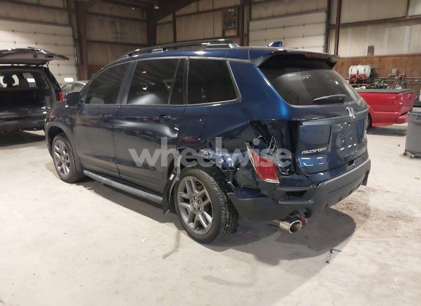 Photo 3 of 2023 Honda Passport AWD EX-L (VIN 5FNYF8H56PB018840)