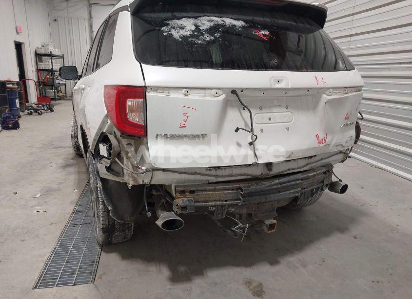 Photo 6 of 2021 Honda Passport N/A (VIN 5FNYF8H57MB003923)