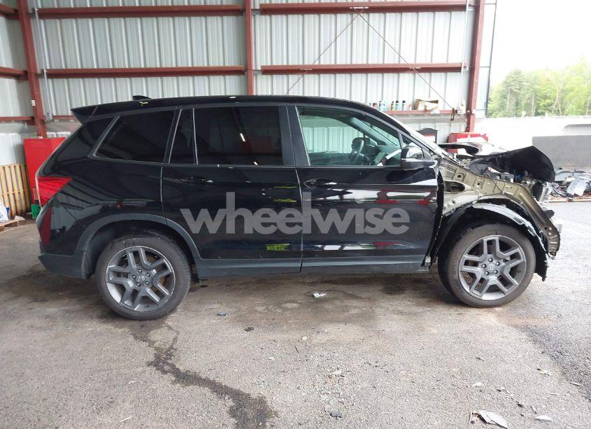 Photo 14 of 2023 Honda Passport AWD EX-L (VIN 5FNYF8H5XPB021370)