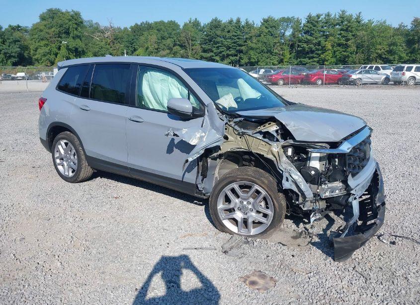 2024 Honda Passport AWD EX-L (VIN 5FNYF8H5XRB017757) main photo