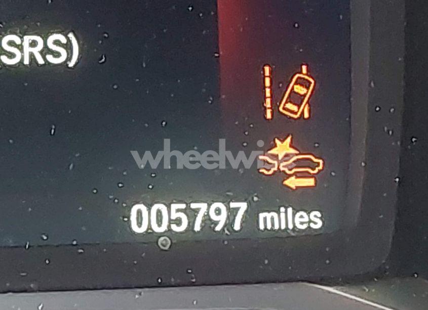 Photo 16 of 2024 Honda Passport AWD EX-L (VIN 5FNYF8H5XRB017807)