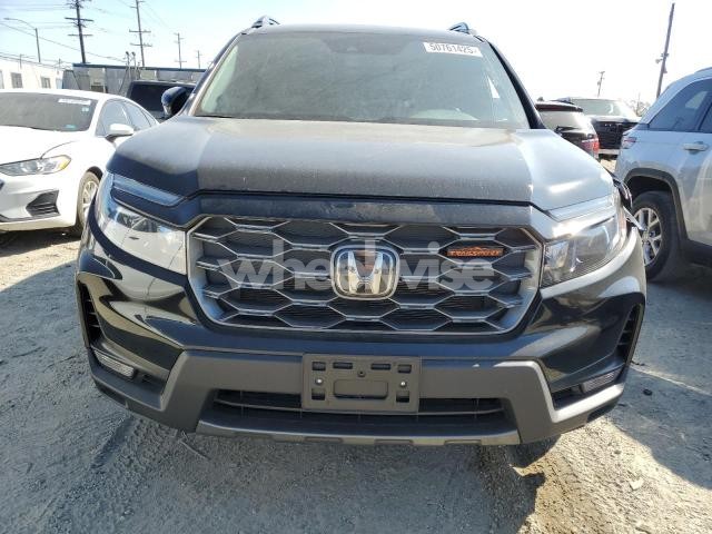 Photo 10 of 2024 HONDA PASSPORT TRAIL SPORT (VIN 5FNYF8H67RB010869)