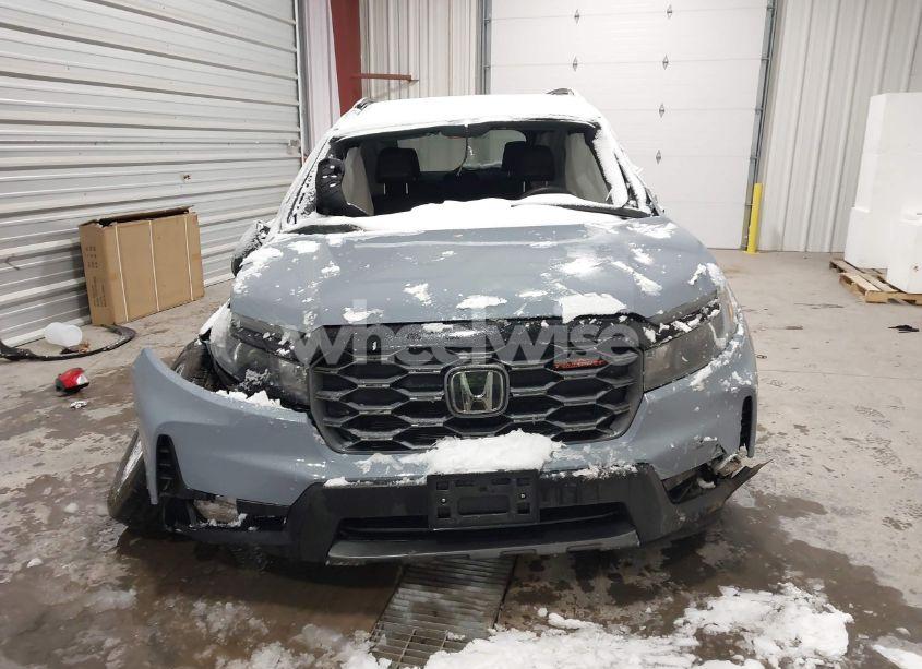 Photo 11 of 2022 Honda Passport AWD TRAILSPORT (VIN 5FNYF8H6XNB023206)