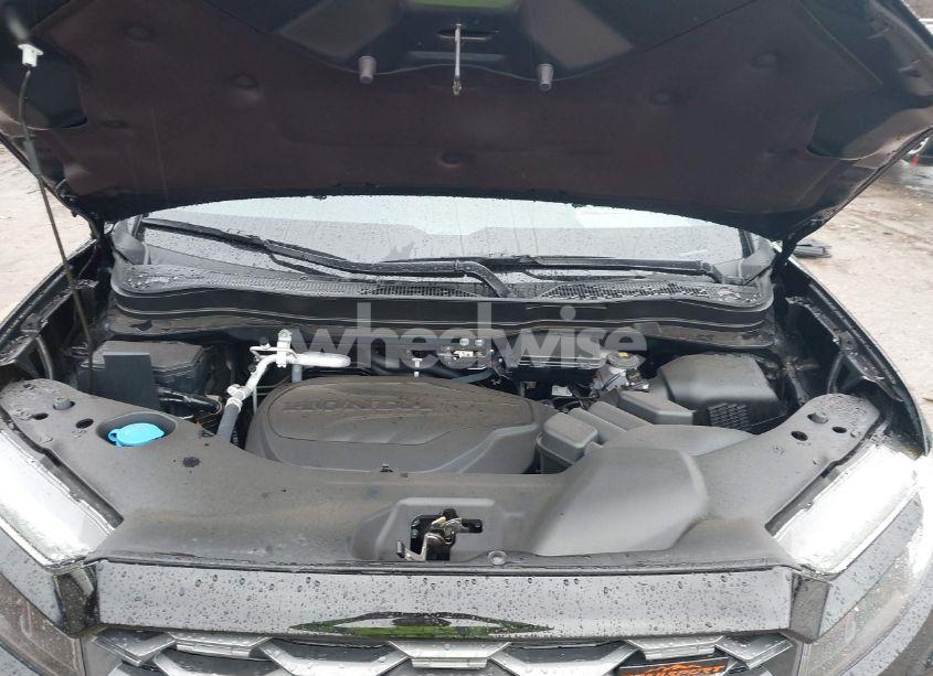 Photo 10 of 2024 Honda Passport TRAILSPORT (VIN 5FNYF8H6XRB019629)