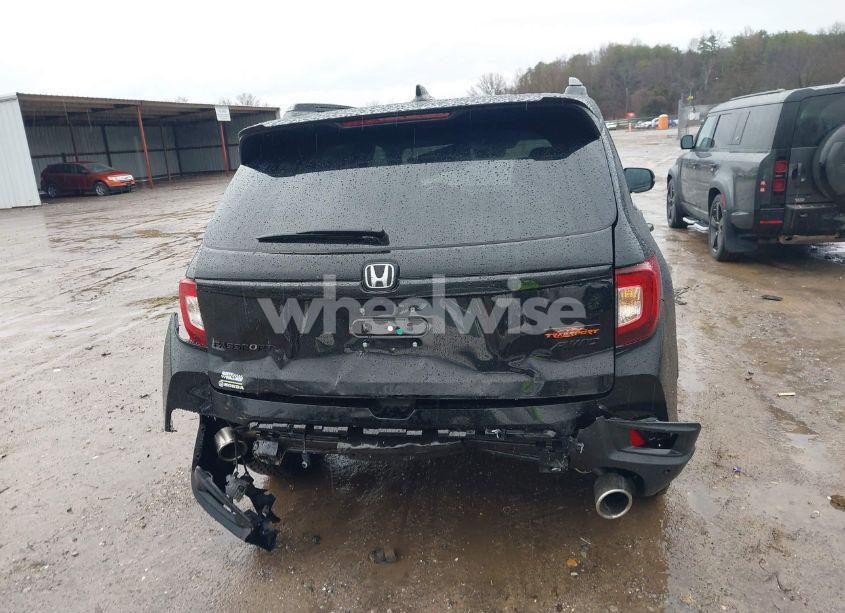 Photo 16 of 2024 Honda Passport TRAILSPORT (VIN 5FNYF8H6XRB019629)