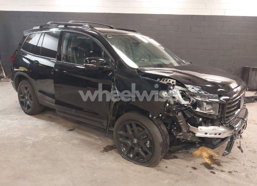 2024 Honda Passport AWD BLACK (VIN 5FNYF8H82RB002633) main photo