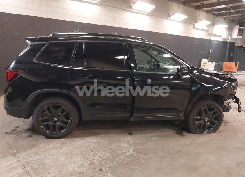 Photo 14 of 2024 Honda Passport AWD BLACK (VIN 5FNYF8H82RB002633)