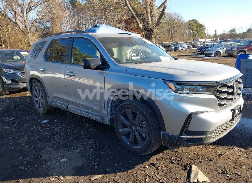 Photo 13 of 2025 Honda Pilot SPORT (VIN 5FNYG1H39SB017788)