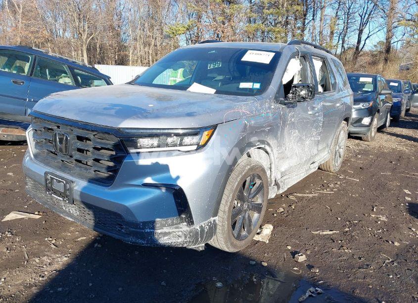 Photo 6 of 2025 Honda Pilot SPORT (VIN 5FNYG1H39SB017788)