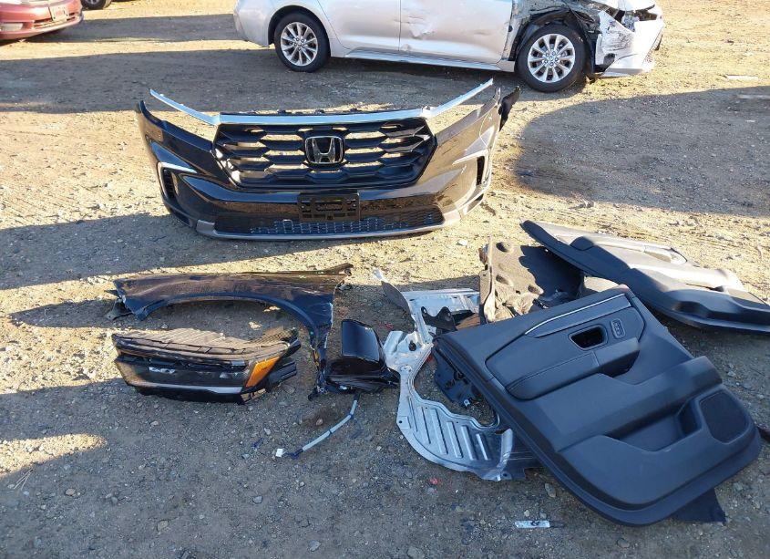 Photo 12 of 2025 Honda Pilot EX-L (VIN 5FNYG1H40SB043446)