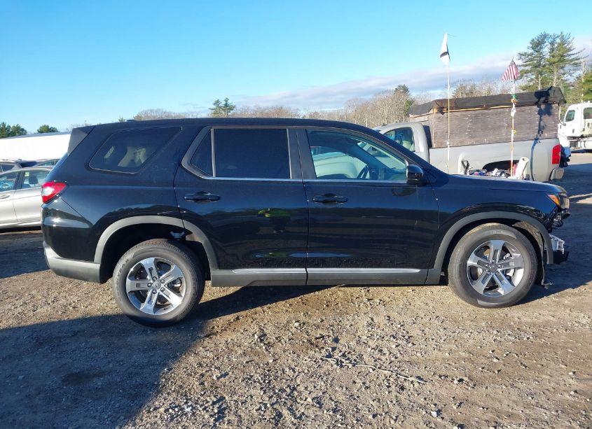 Photo 14 of 2025 Honda Pilot EX-L (VIN 5FNYG1H40SB043446)