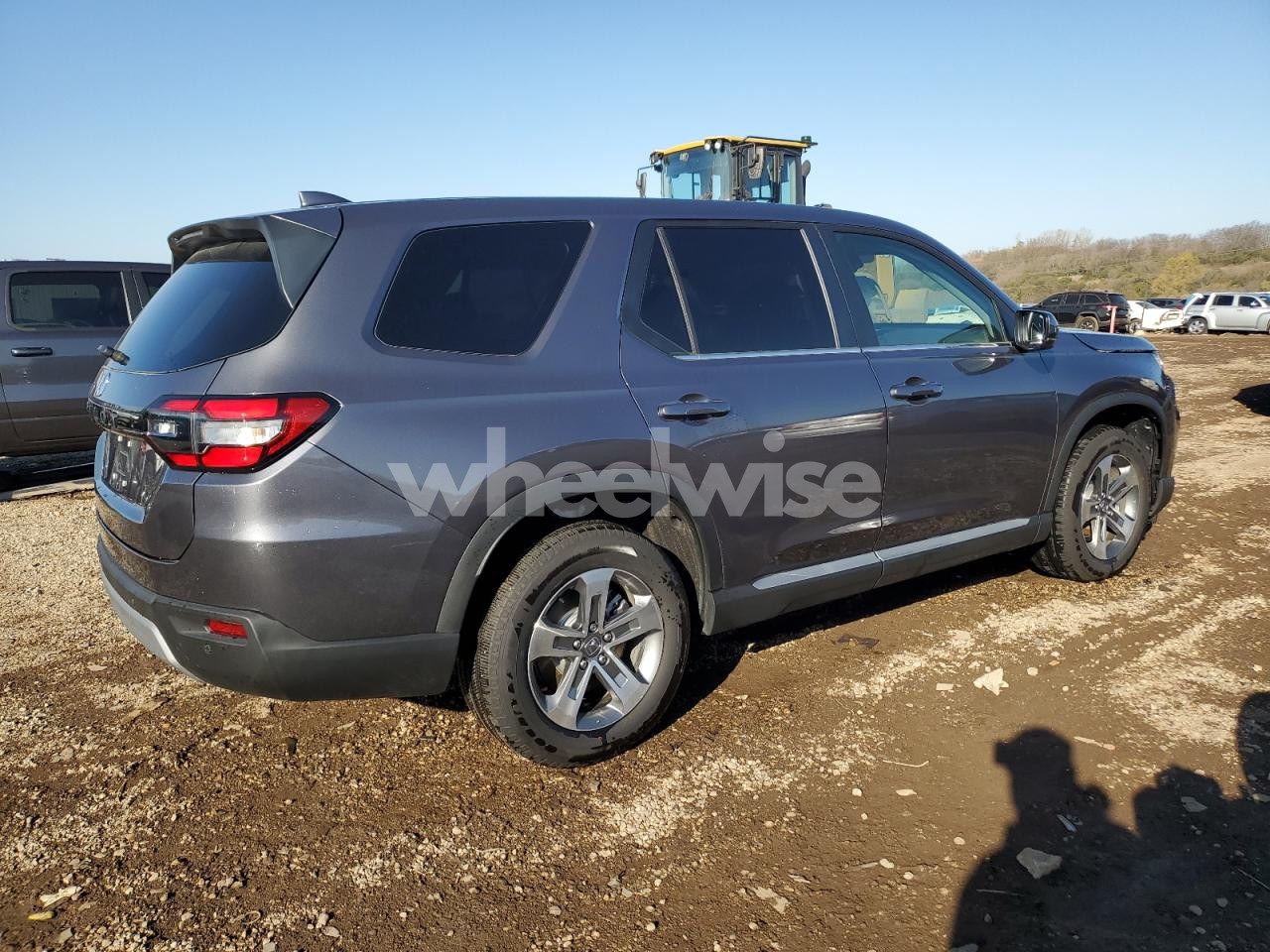 Photo 3 of 2025 HONDA PILOT EXL (VIN 5FNYG1H47SB116683)