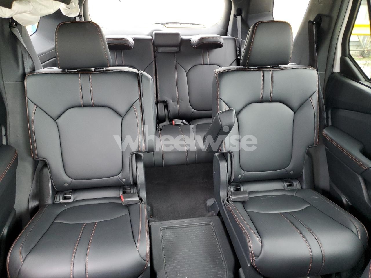 Photo 10 of 2024 HONDA PILOT TRAILSPORT (VIN 5FNYG1H69RB028729)