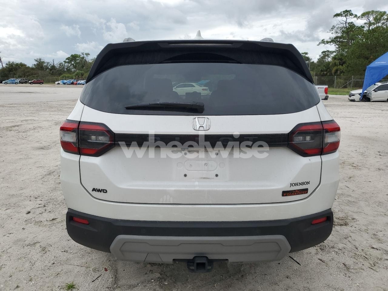 Photo 6 of 2024 HONDA PILOT TRAILSPORT (VIN 5FNYG1H69RB028729)