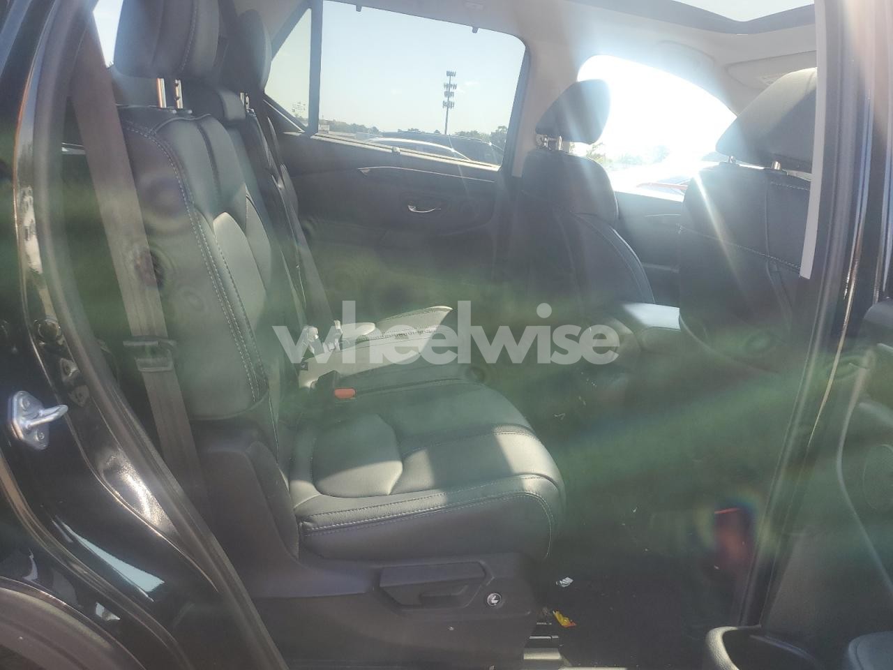 Photo 11 of 2023 HONDA PILOT TOURING (VIN 5FNYG1H78PB051750)